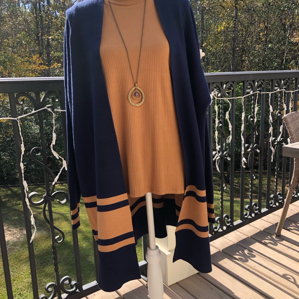 NWT Crown and Ivy Navy color block Open Cardigan- Size XL - Picture 3 of 10